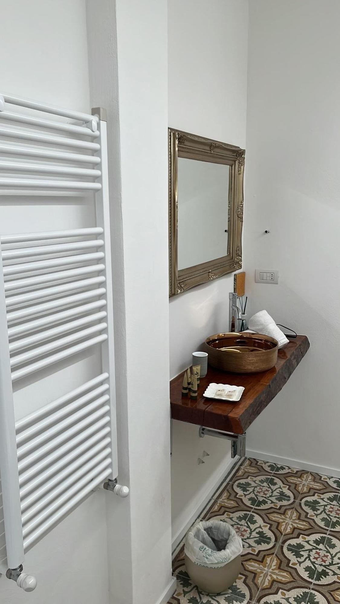 Rosarias Rooms Manfredonia Bagian luar foto